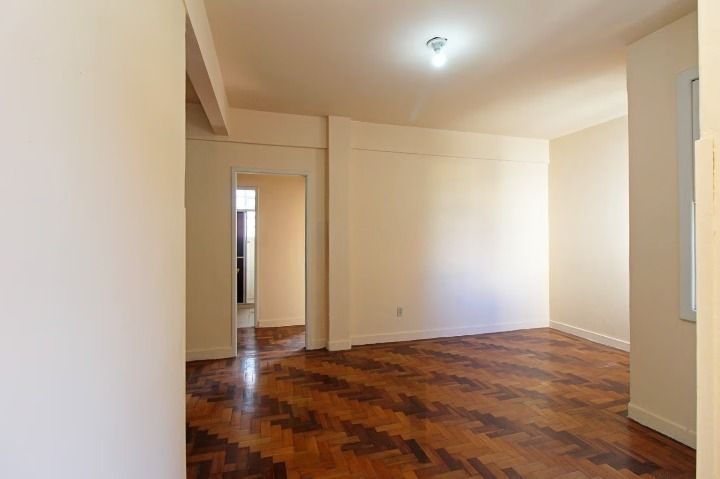 Apartamento 102m² 3 Dormitórios na avenida Venancio Aires/ Próximo hospital Clinicas e Brik da Redenção — foto 3