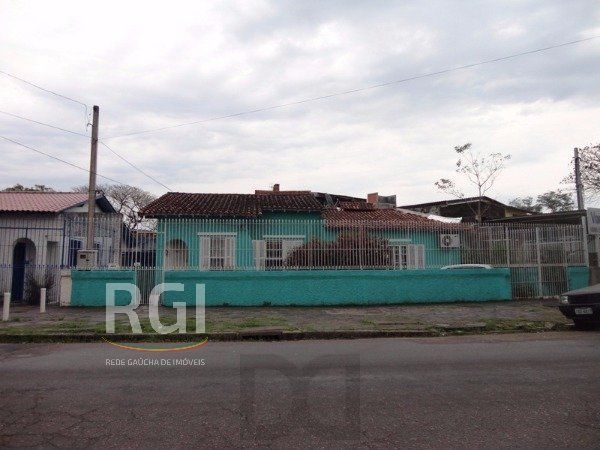 Casa para Venda - 90m², 3 dormitórios, 1 vaga - Partenon — foto 2