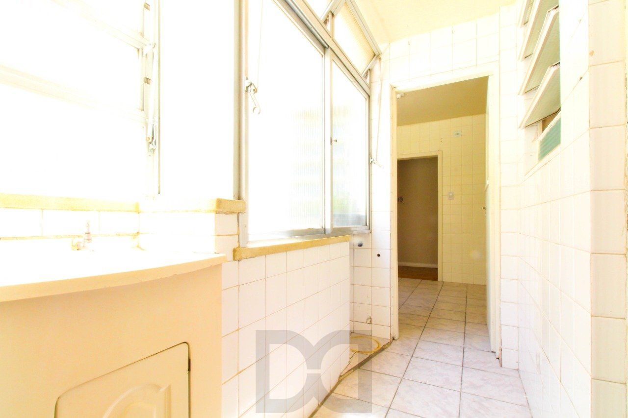 Apartamento para Venda - 73.01m², 2 dormitórios, 1 vaga - Menino Deus — foto 7