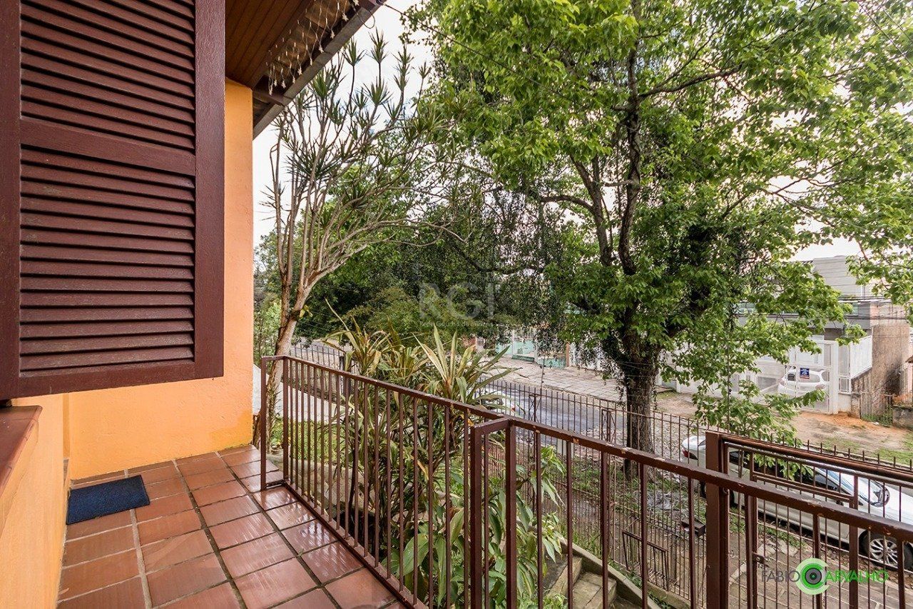 Casa para Venda - 168m², 3 dormitórios, sendo 1 suites, 3 vagas - Medianeira — foto 46