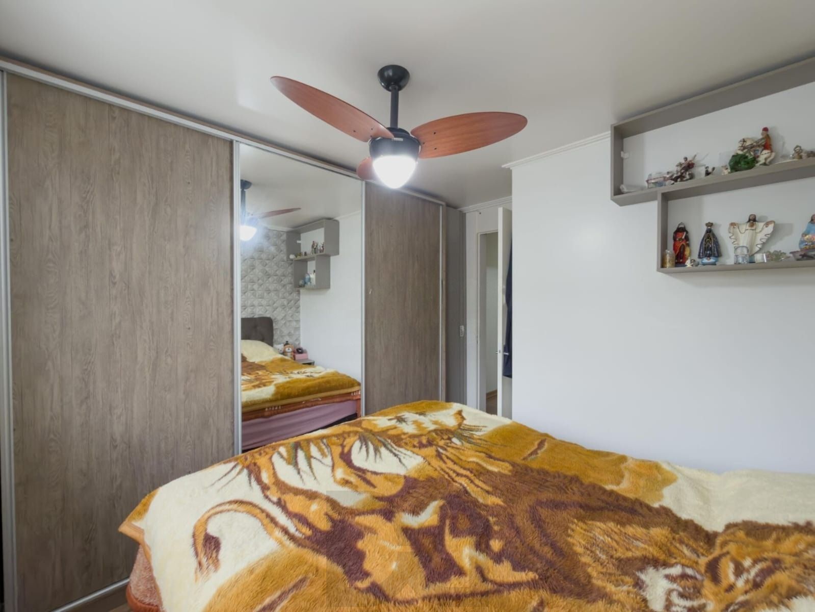Casa em Condomínio Fechado Pronta Para Entrar e Morar, 2 Dormitórios, Vaga Coberta e Churrasqueira ! — foto 12