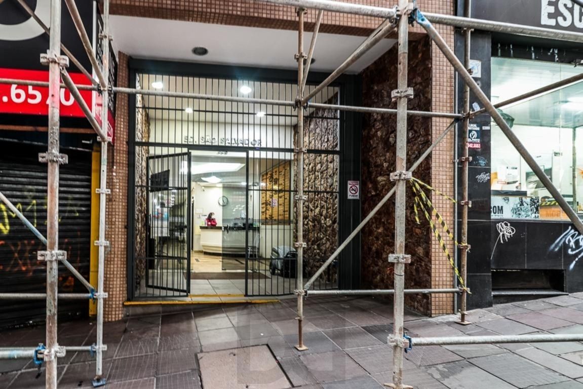 Lindo JK à venda no Centro Histórico de Porto Alegre — foto 14