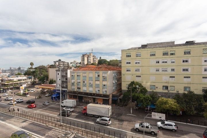 Ótimo apartamento de 3 dormitórios com sacada — foto 5