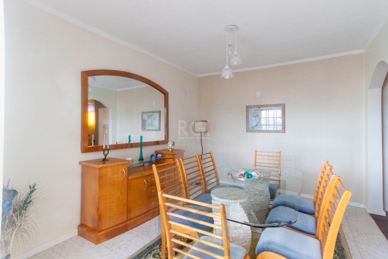 Casa para Venda - 250m², 3 dormitórios, sendo 2 suites, Partenon — foto 5