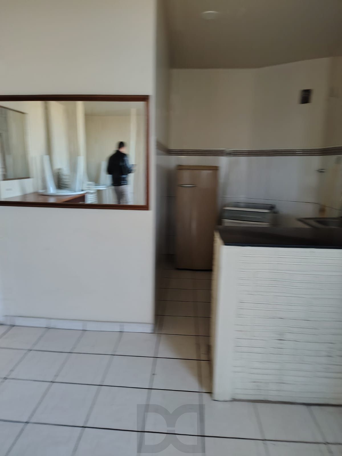 Apartamento Espaçoso no Centro Histórico com Móveis Sob Medida — foto 18