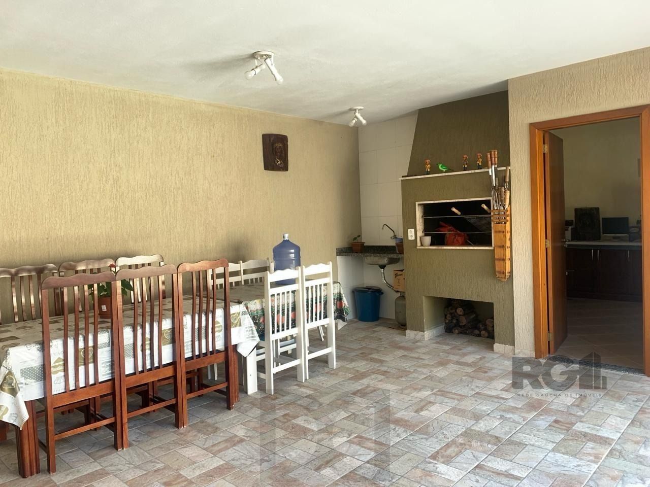 Casa com 3 quartos, 1 suíte, 3 vagas e 182m² para vender por R$ 890.000 — foto 6