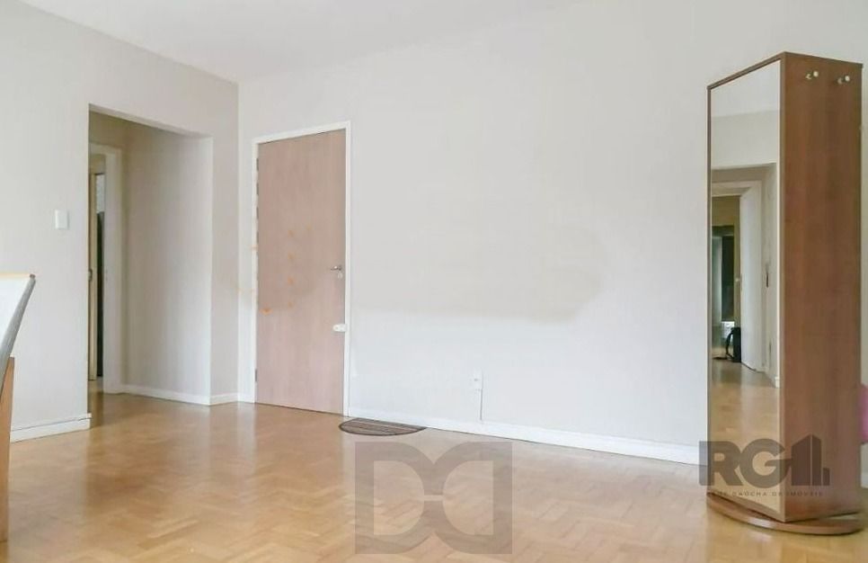 APARTAMENTO 3 DORMITÓRIOS COM GARAGEM NO BAIRRO FARROUPILHA EM PORTO ALEGRE — foto 6