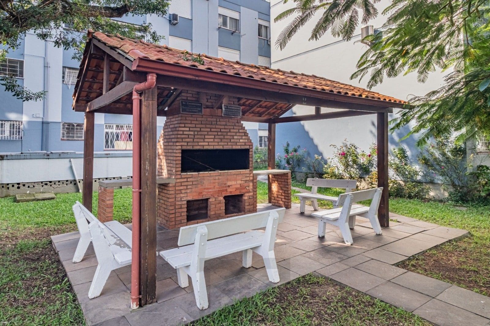 Apartamento de 2 dormitórios, no bairro Humaitá, em Porto Alegre — foto 21