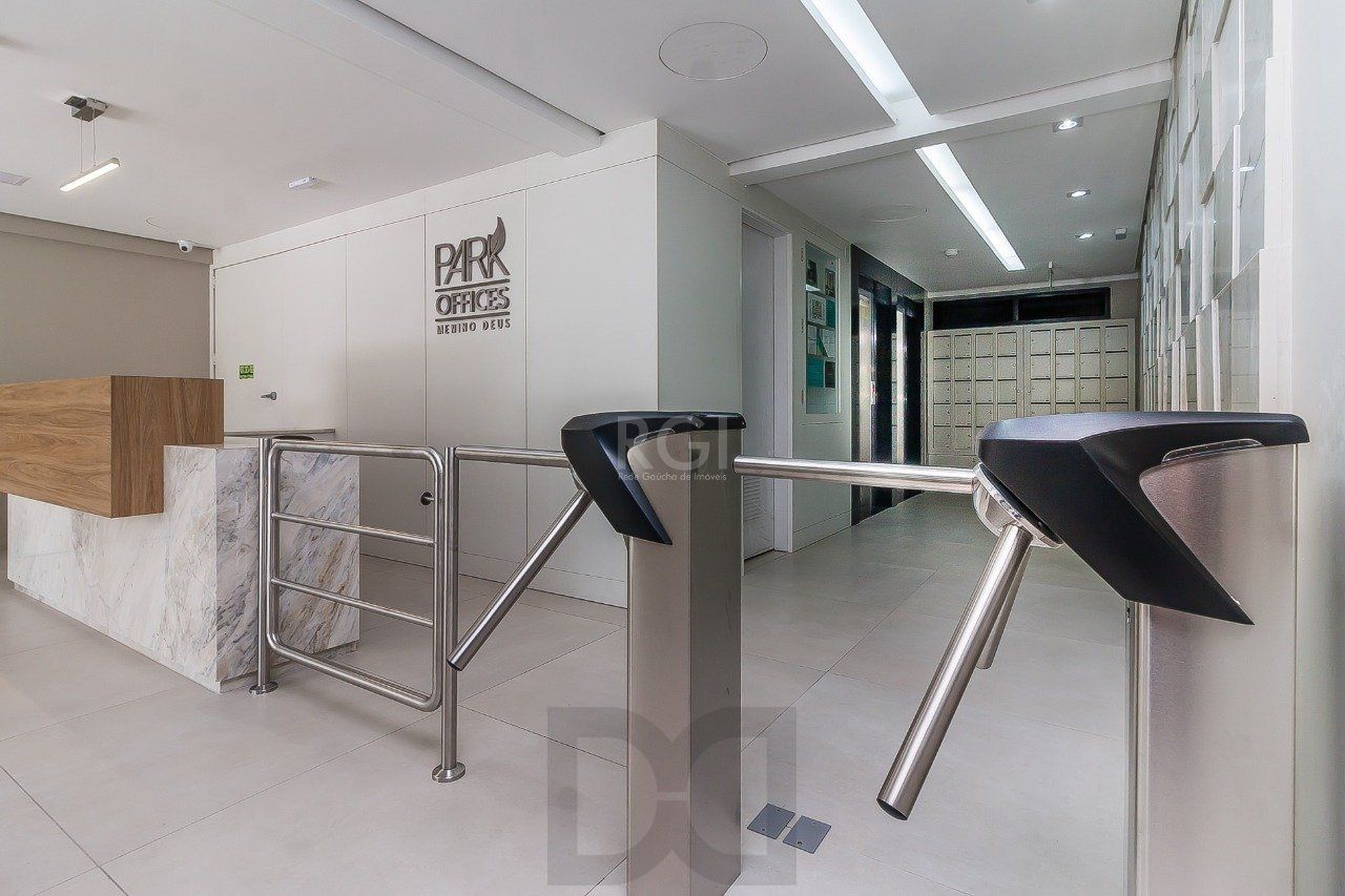 Conjunto/Sala para Venda - 37.9m², 0 dormitórios, 1 vaga - Menino Deus — foto 5