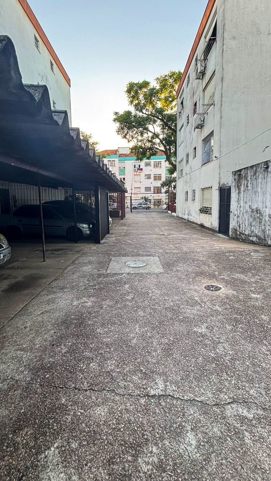 APARTAMENTO 2 DORMITÓRIOS COM VAGA NO JARDIM LEOPOLDINA EM PORTO ALEGRE — foto 3