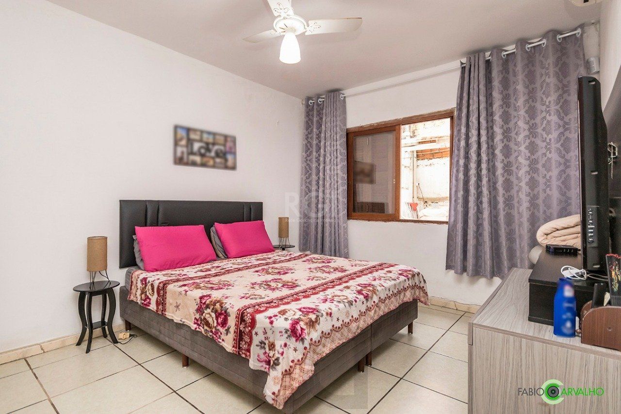 Casa para Venda - 168m², 3 dormitórios, sendo 1 suites, 3 vagas - Medianeira — foto 24