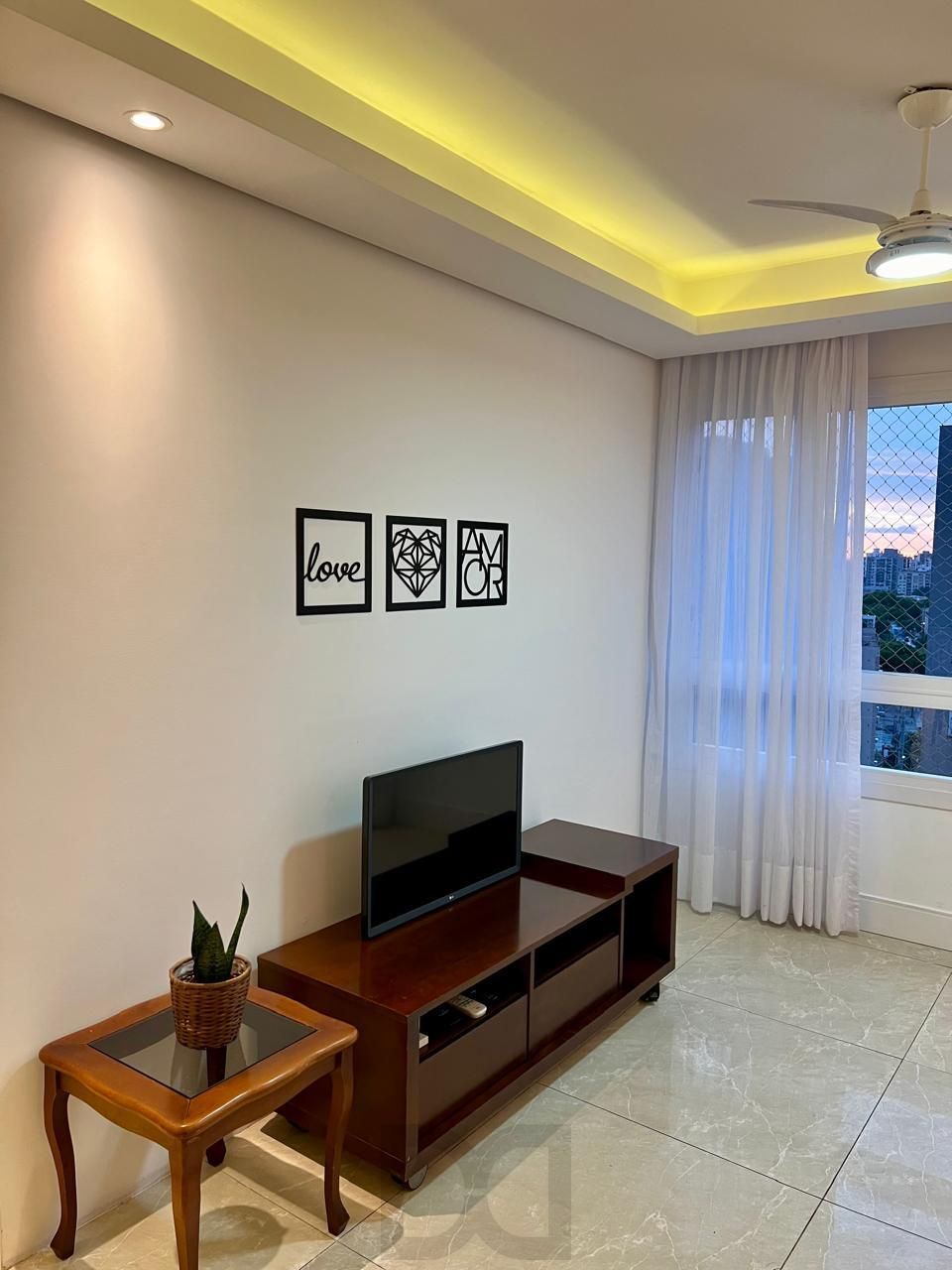 Apartamento 2 dormitórios sendo 1 suíte, semi-mobiliado no Jardim Lindóia — foto 4