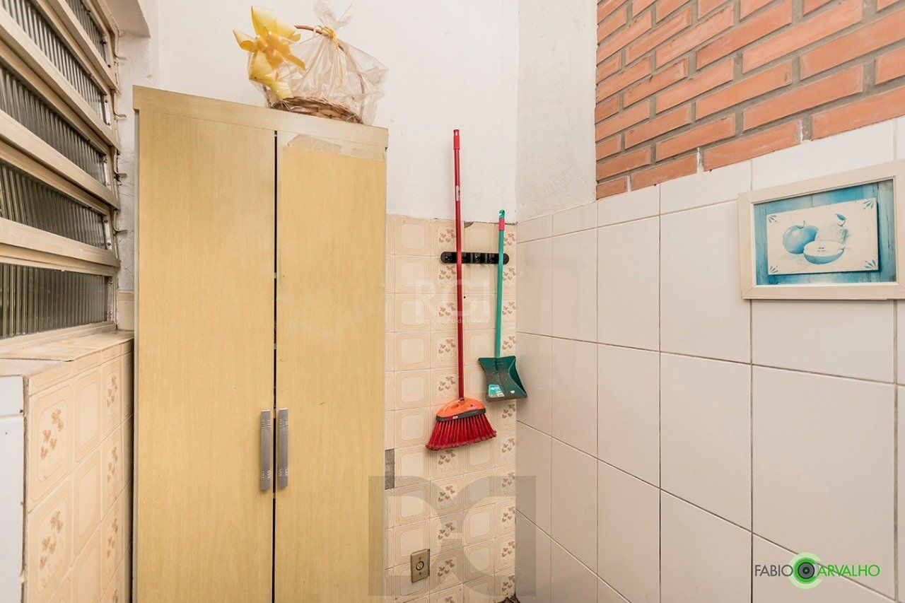 Casa para Venda - 168m², 3 dormitórios, sendo 1 suites, 3 vagas - Medianeira — foto 19
