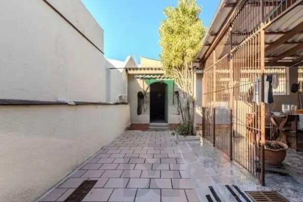 Casa ampla, espaço e localização privilegiada próximo ao Iguatemi! — foto 2