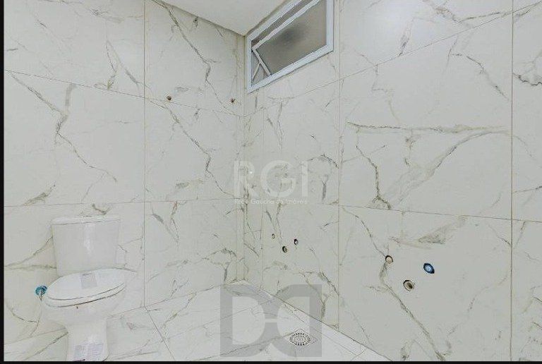 Casa para Venda - 220m², 3 dormitórios, sendo 2 suites, 2 vagas - Partenon — foto 22