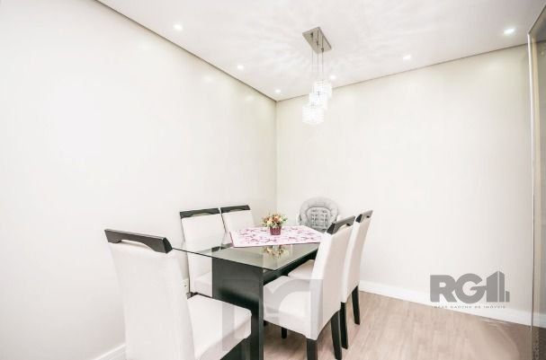 Apartamento com 2 quartos, sala, cozinha, sacada com churrasqueira e 1 vaga. — foto 5