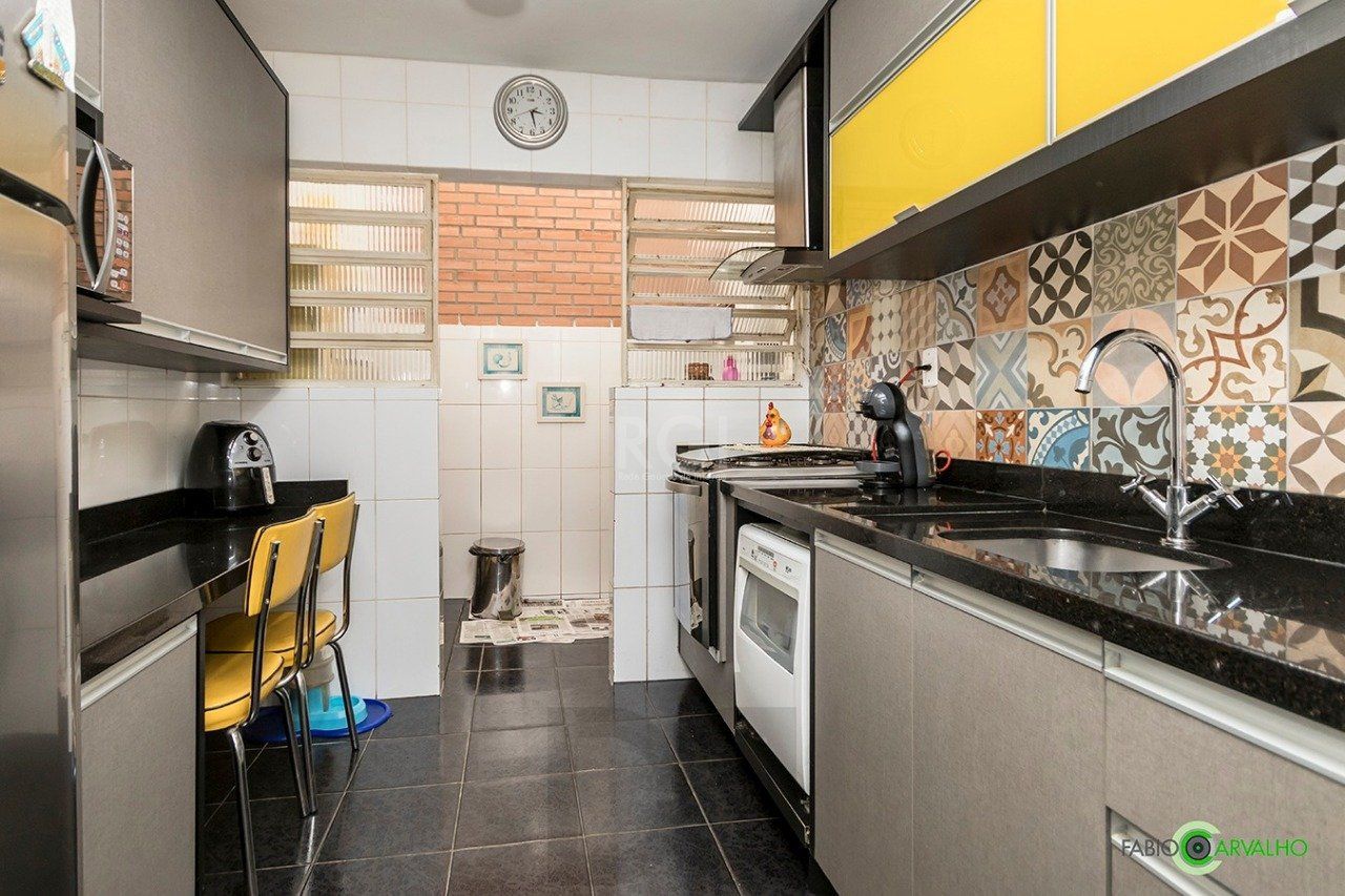 Casa para Venda - 168m², 3 dormitórios, sendo 1 suites, 3 vagas - Medianeira — foto 16