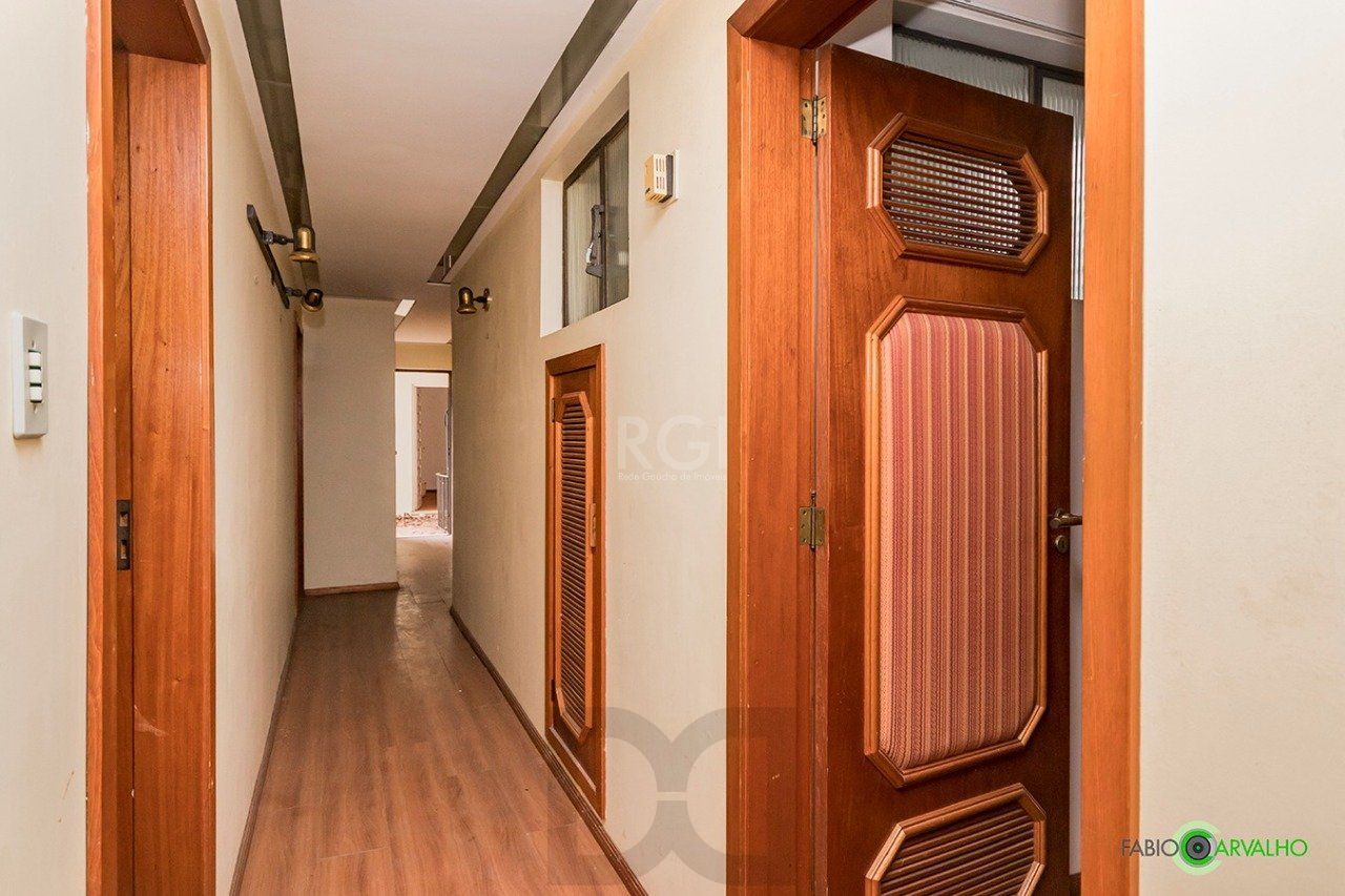 Casa para Venda - 307m², 4 dormitórios, sendo 2 suites, 3 vagas - Higienópolis — foto 32