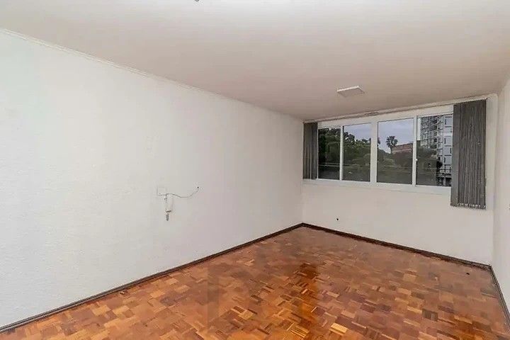 Sala comercial à venda na Avenida Azenha/ 68M² — foto 9