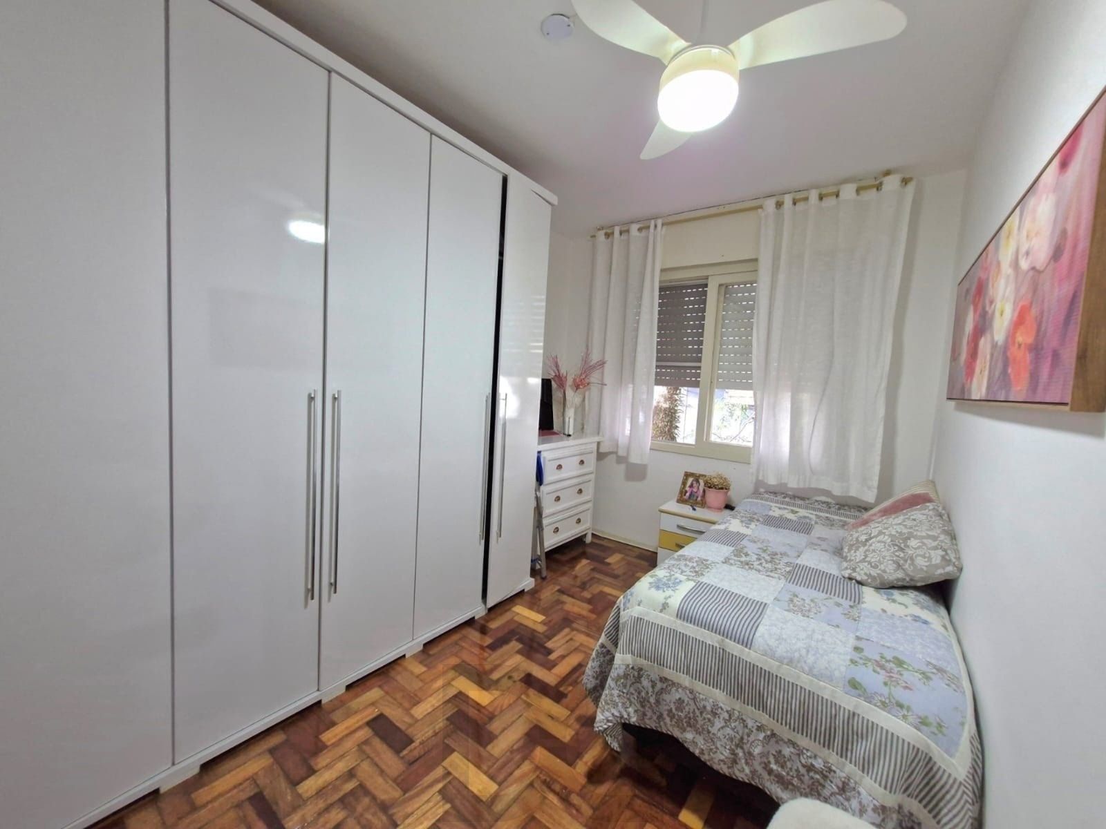 Apartamento de 2 dormitórios, no bairro Humaitá, em Porto Alegre — foto 13