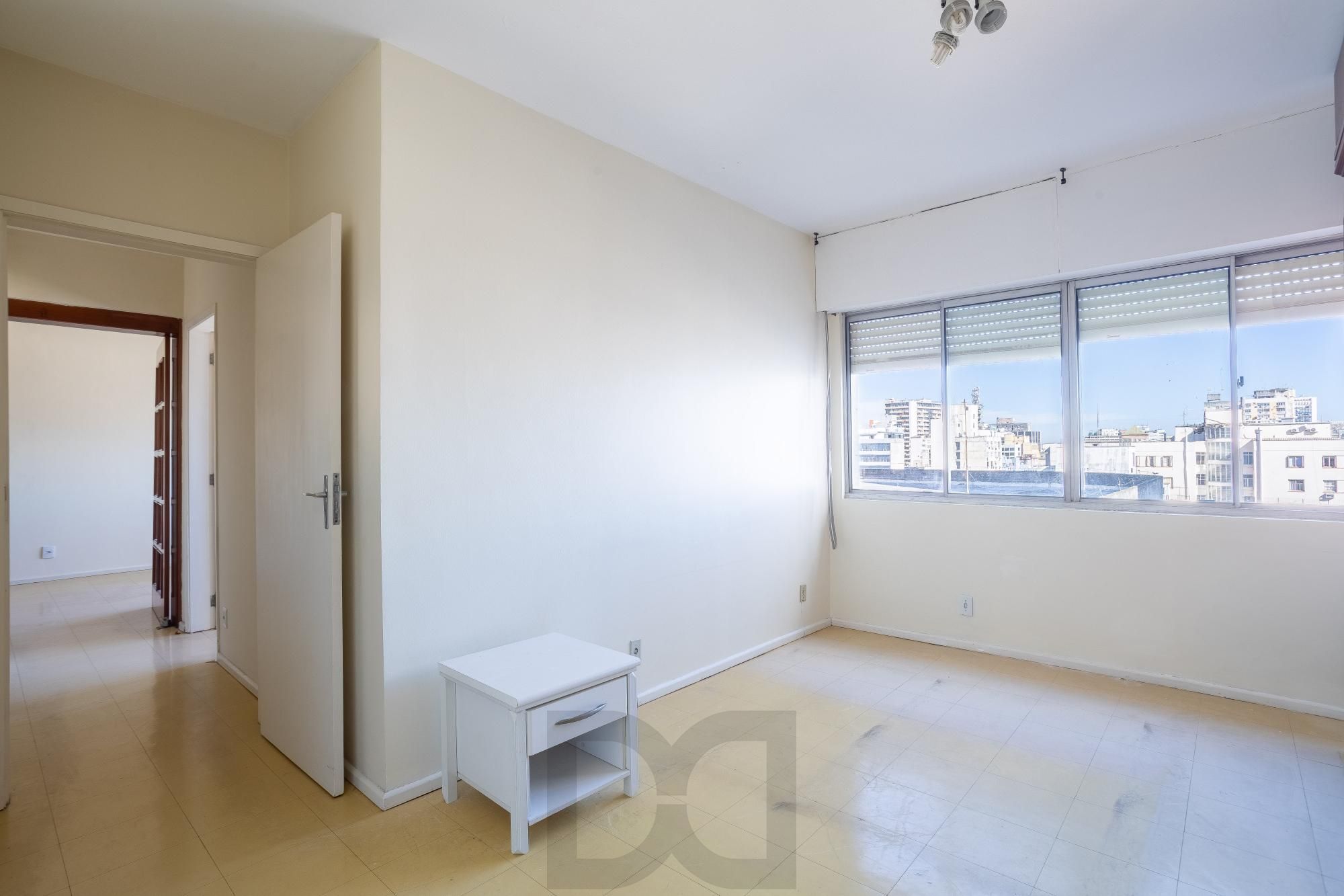 Apartamento de 2 dorm./ na Av. Independência, / Em frente ao Complexo Hospitalar Santa Casa e próximo à UFRGS. — foto 25