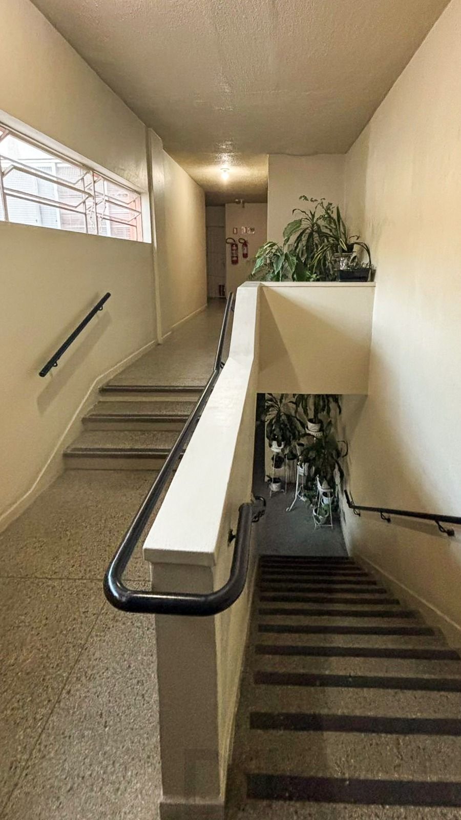 APARTAMENTO 2 DORMITÓRIOS COM VAGA NO JARDIM LEOPOLDINA EM PORTO ALEGRE — foto 7