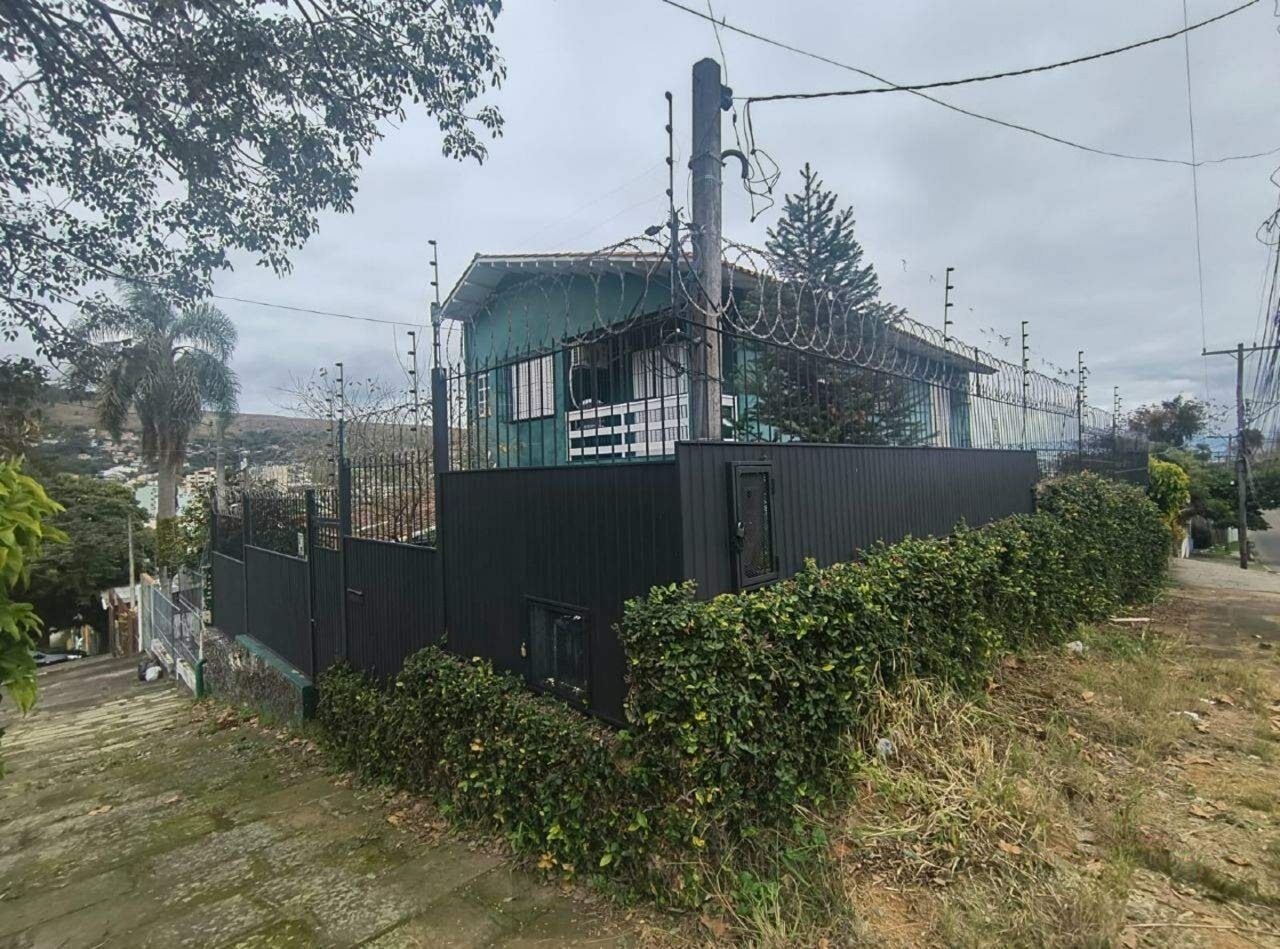 Casa á Venda 3 quartos, 1 suite, 4 vagas Nonoai-Porto Alegre/RS — foto 1