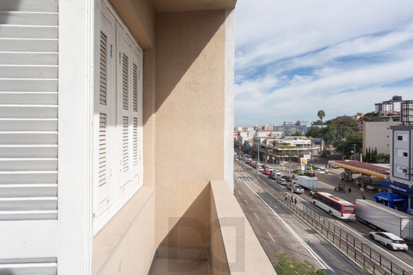 Ótimo apartamento de 3 dormitórios com sacada — foto 1