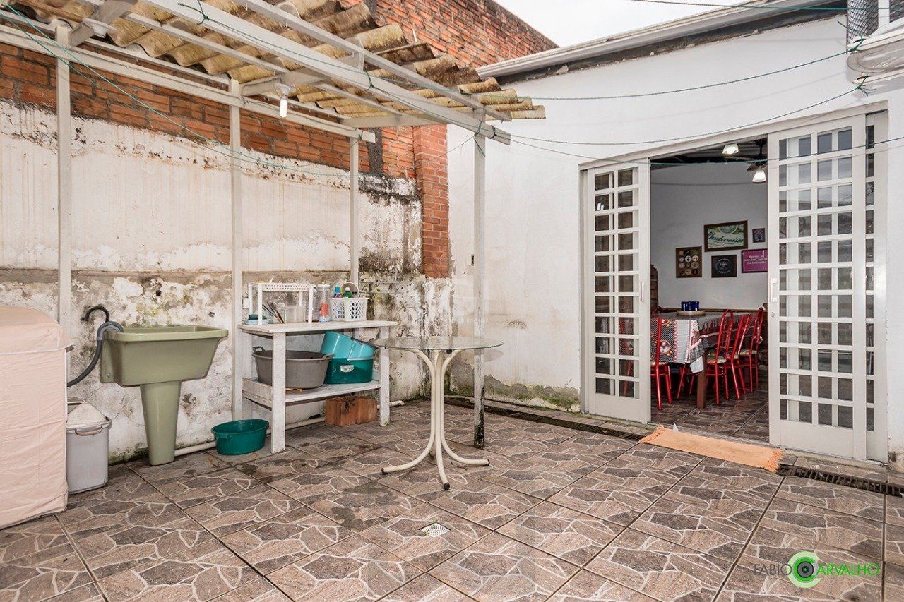 Casa para Venda - 168m², 3 dormitórios, sendo 1 suites, 3 vagas - Medianeira — foto 34