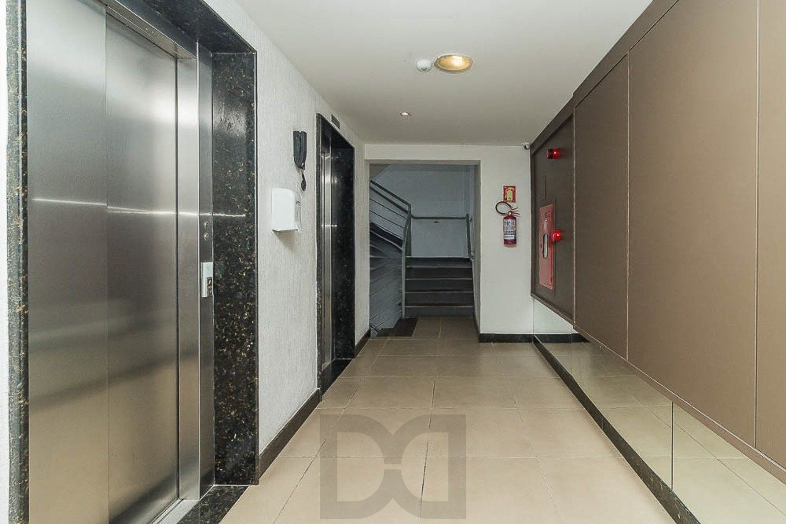 3 dormitórios, 1 suíte, 2 banheiros, 3 vagas, Bairro Passo D'Areia — foto 14