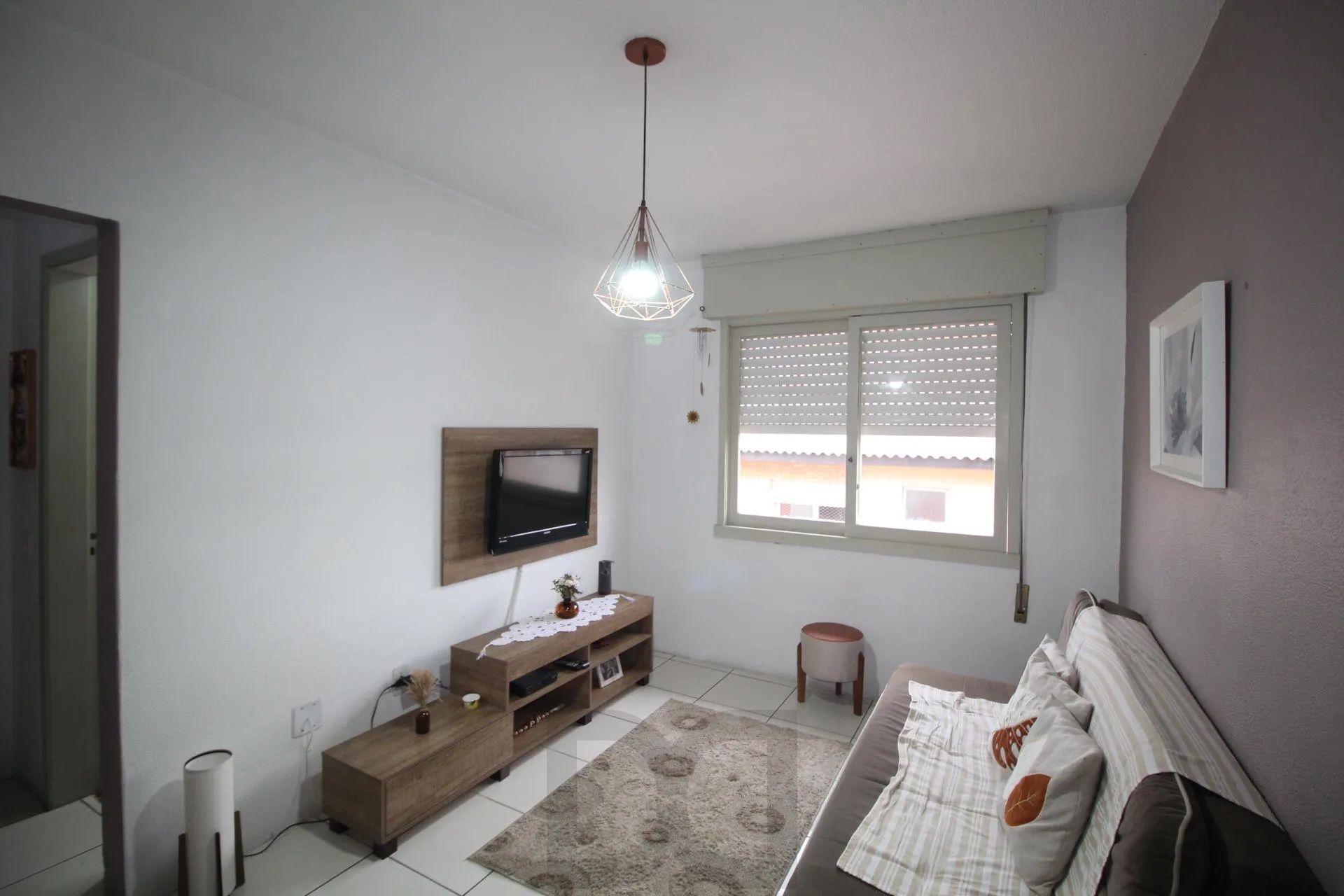 Apartamento 1 quarto/dormitorio Semi Mobiliado, Jardim do Salso, Porto Alegre RS — foto 1