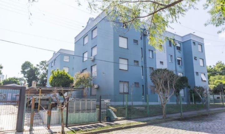 Apartamento 2 quartos, piso laminado, garagem coberta, próximo á UNIRRITER e 4 quadras Protásio Alves. — foto 25