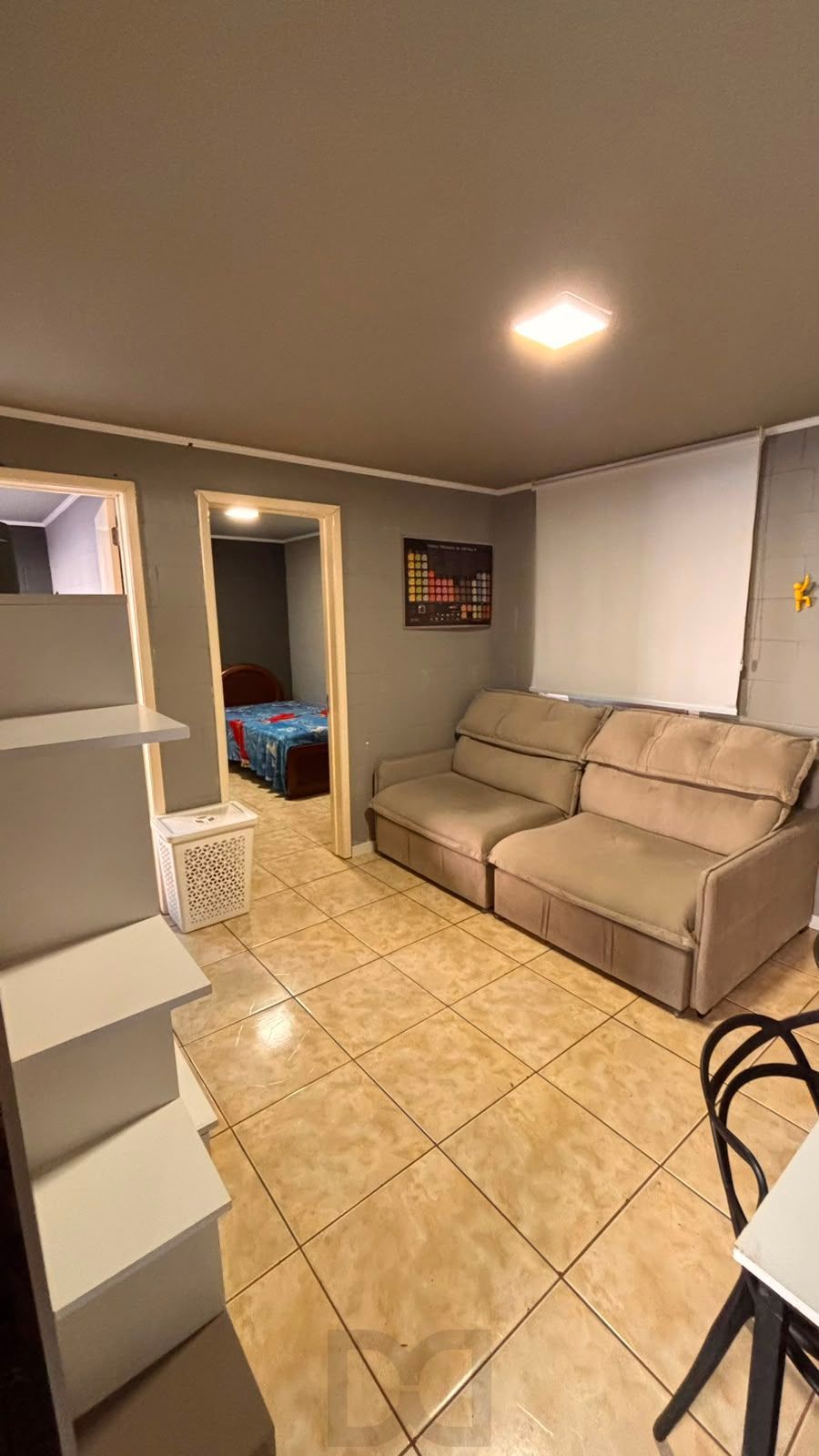 Apartamento com 2 dormitórios, estacionamento rotativo e ótima localização — foto 1
