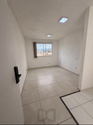 Apartamento 2 quartos, reformado, 1 vaga, próximo à Unirriter, Stoc Center, e transporte público — foto 2