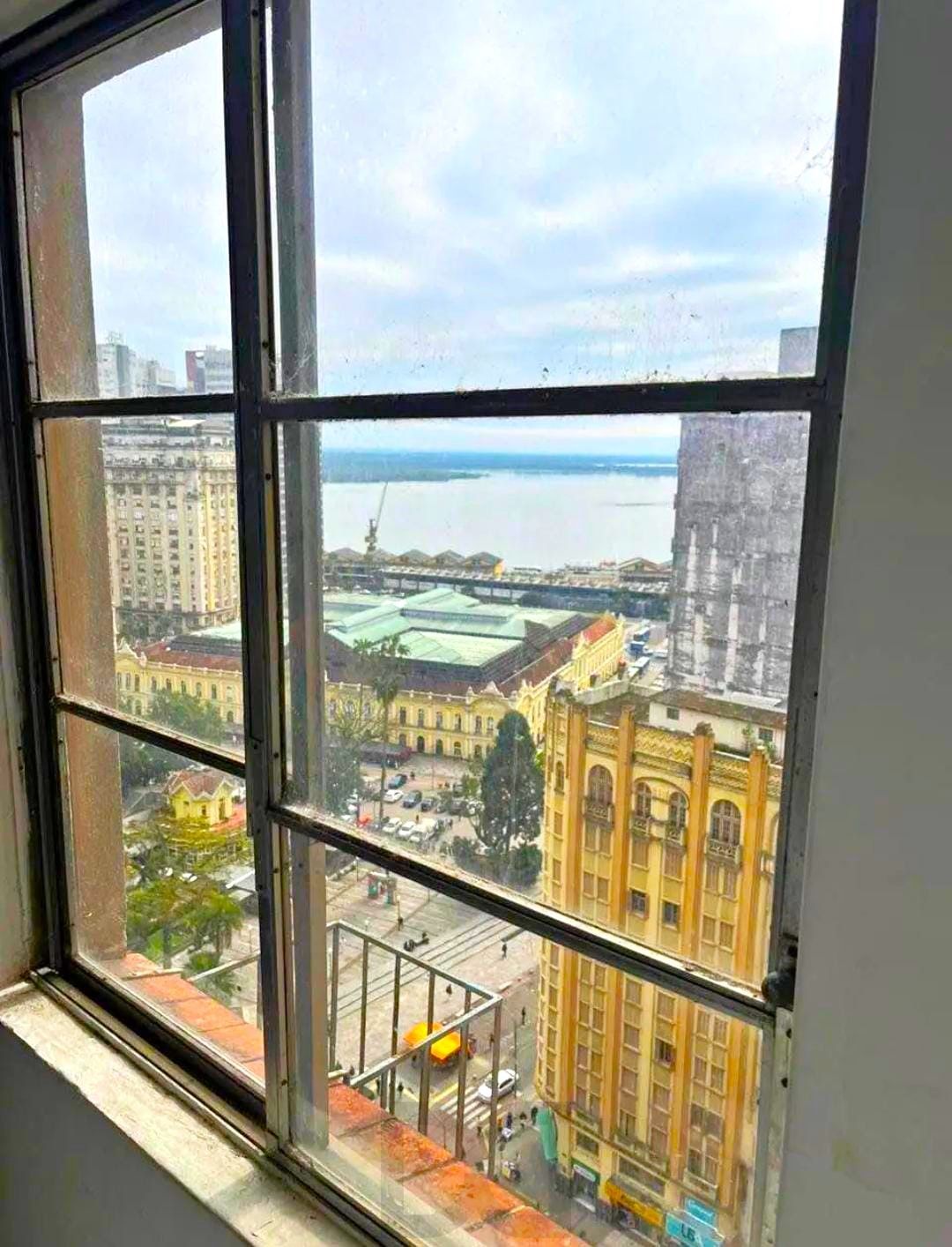 Apartamento Sala Comercial no Centro de Porto Alegre RS — foto 1