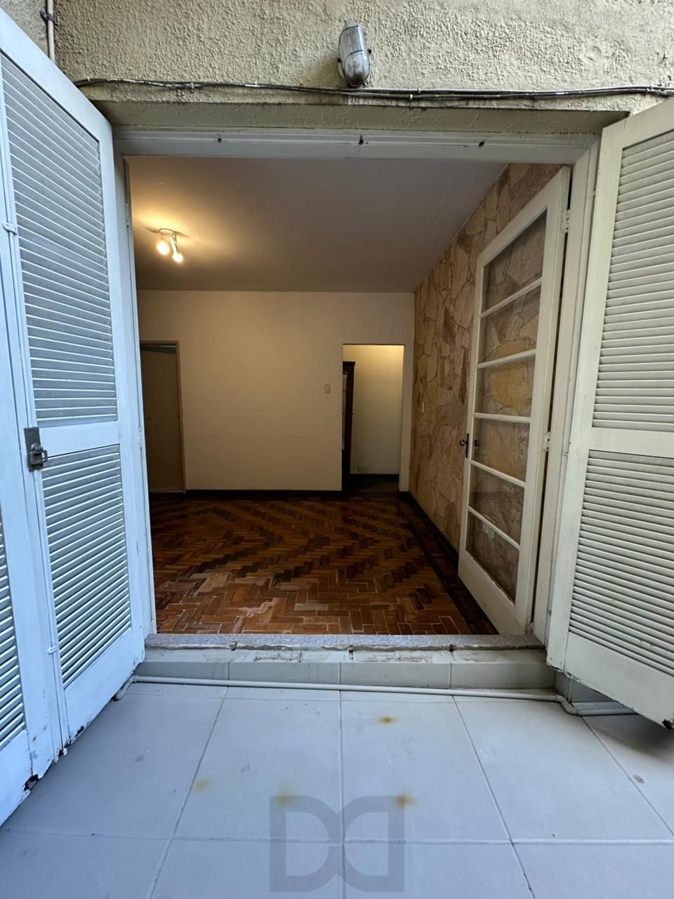 Apartamento 2 dormitórios a venda no Bairro Moinhos de Vento em Porto Alegre RS — foto 5
