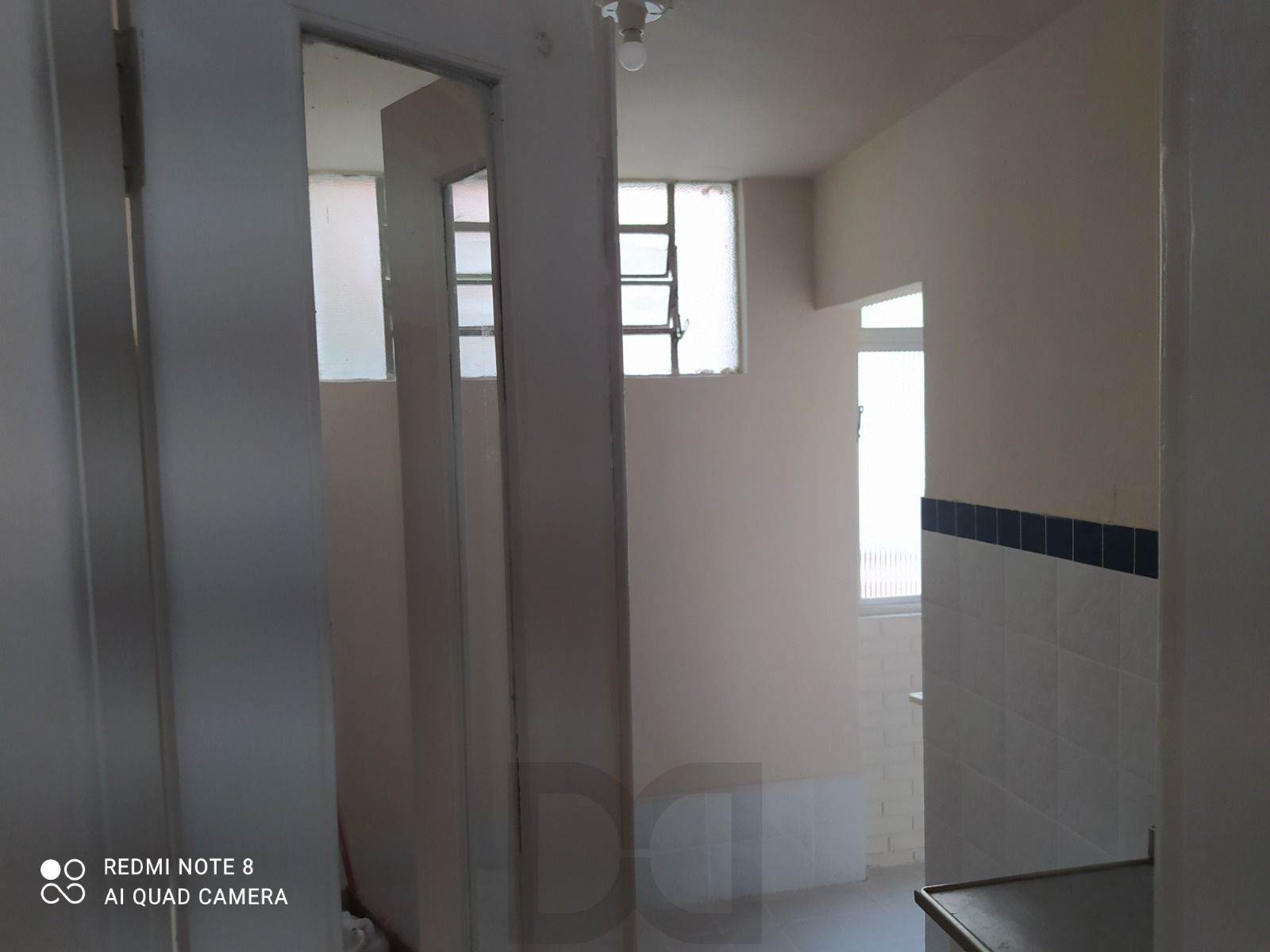 Apartamento 2 dormitórios 50m² Bairro Medianeira em Porto Alegre RS — foto 7