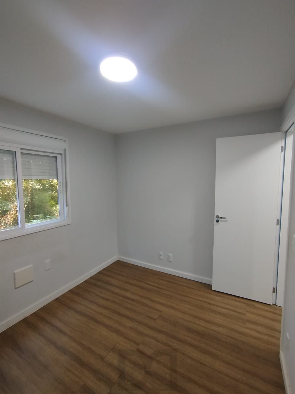 Um pedacinho do interior dentro de Porto Alegre - 2dorm com Pátio Gigante — foto 8