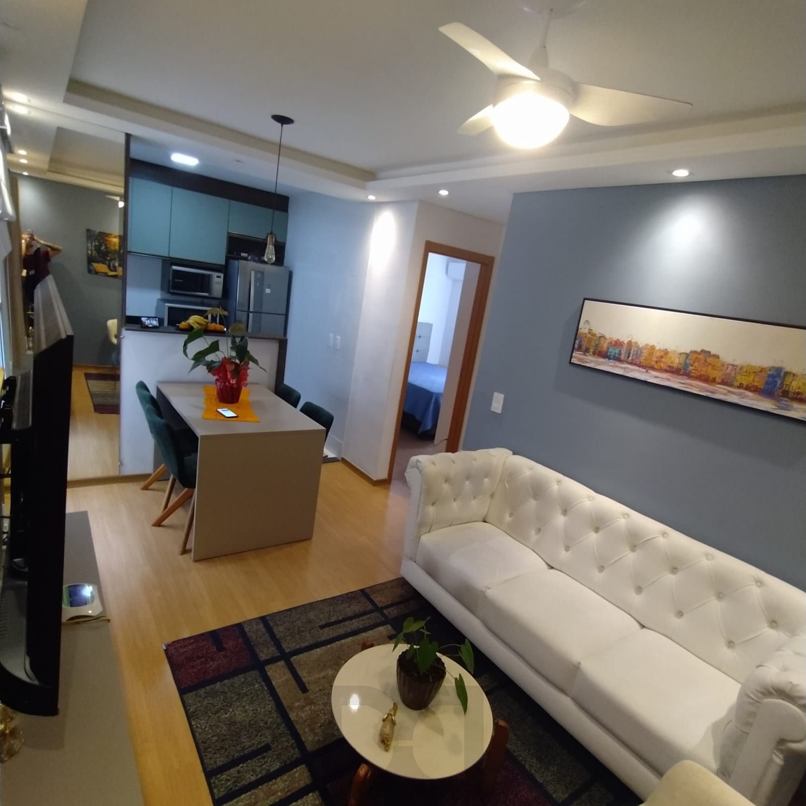 Apartamento de 2 dormitórios, mobiliado, com vaga exclusiva de estacionamento — foto 1
