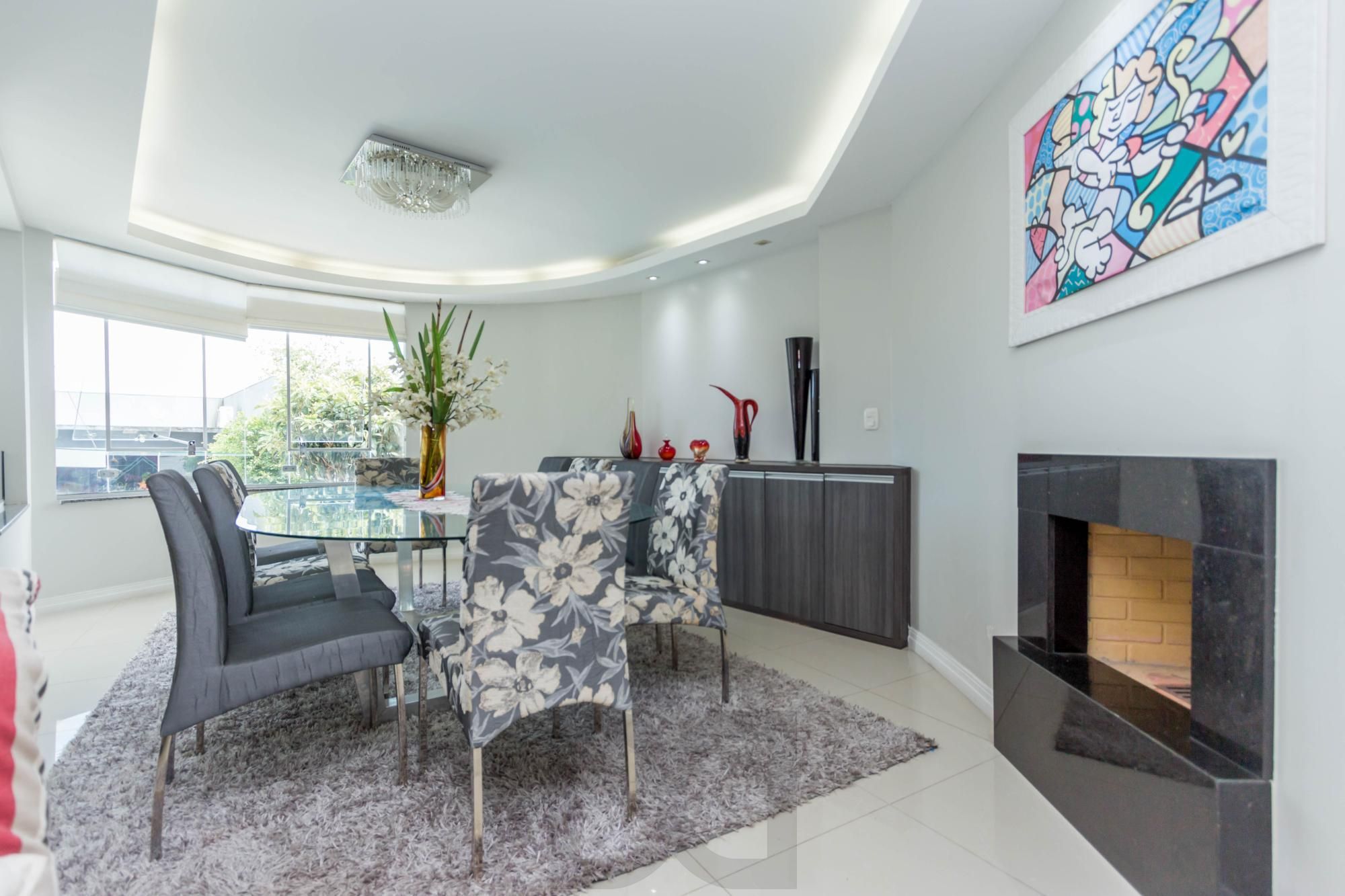 Casa Alto Padrão 3 dormitórios, 2 suítes, 4 banheiros, 4 vagas/box, Bairro Santo Antonio em Porto Alegre RS — foto 12