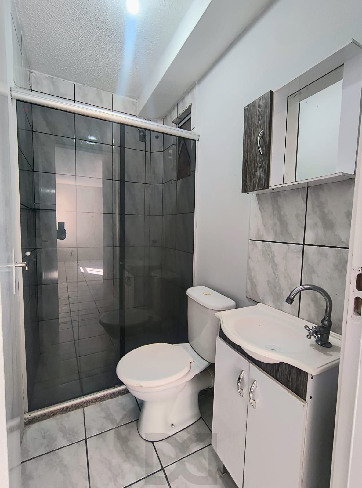 Lindo Apartamento Pronto para Morar: 2 Quartos e com Churrasqueira — foto 8