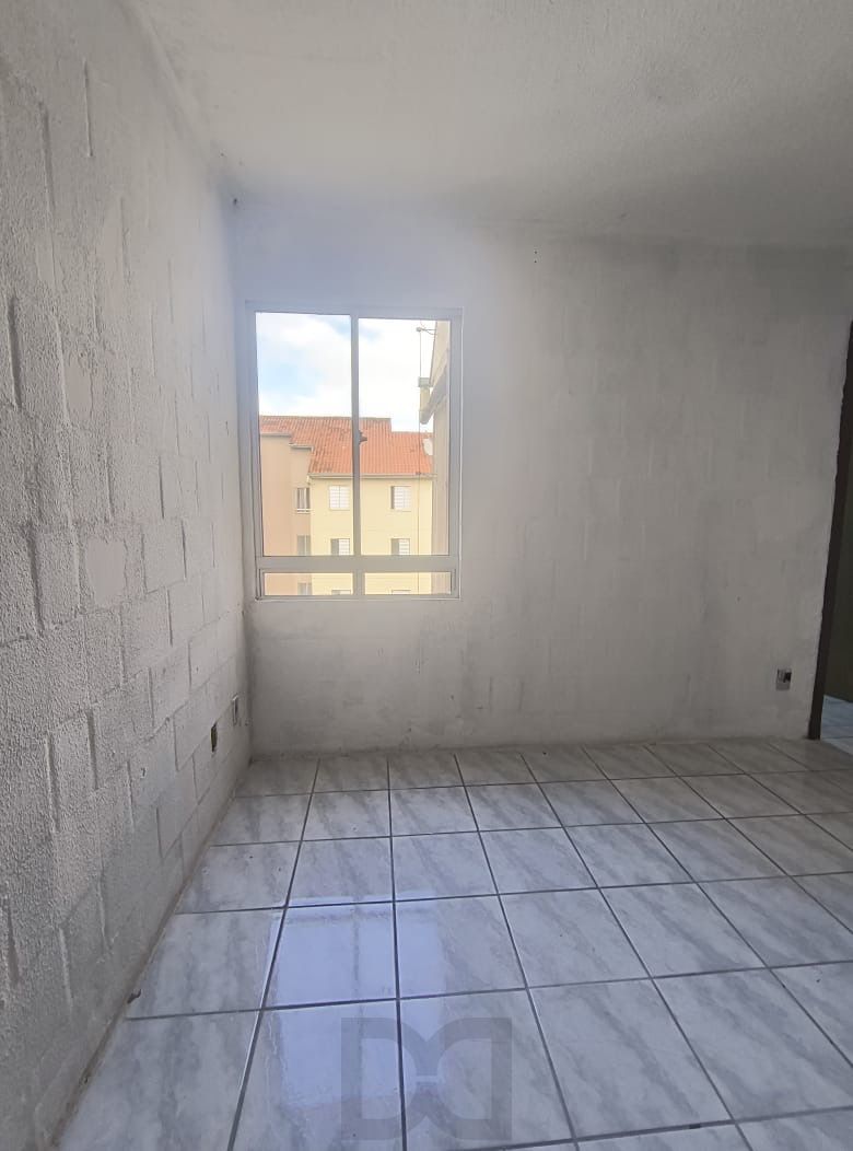 APARTAMENTO EM ÓTIMAS CONDIÇÕES, COM UM CUSTO BENEFÍCIO PERFEITO! APROVEITE JÁ✅ — foto 2