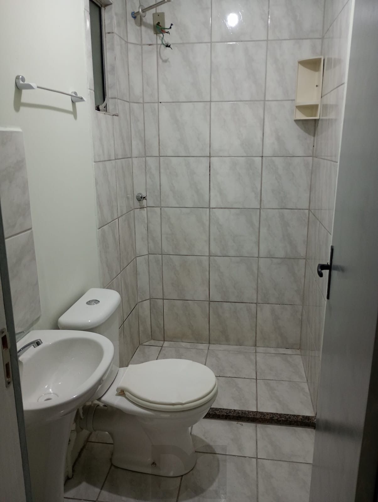 EXCELENTE APARTAMENTO COM DOIS DORMITÓRIOS, NO BAIRRO PINHEIRO, aproveite!! — foto 11