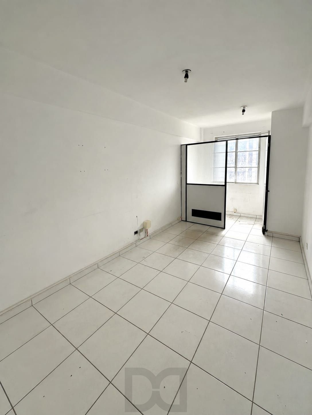 Apartamento Sala Comercial no Centro de Porto Alegre RS — foto 2
