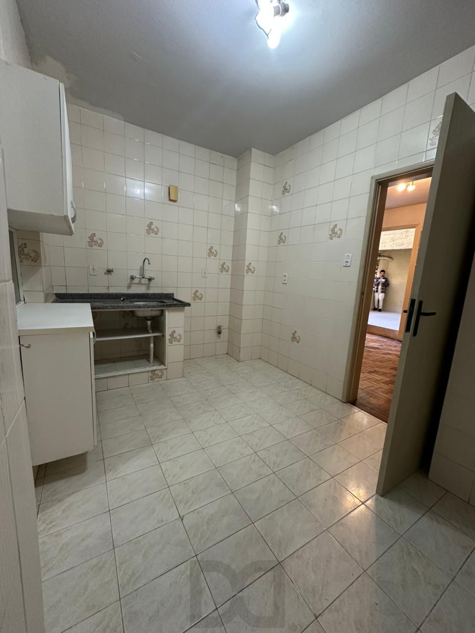 Apartamento 2 dormitórios a venda no Bairro Moinhos de Vento em Porto Alegre RS — foto 7
