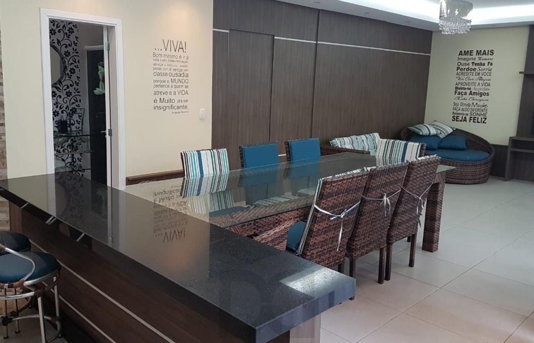 Casa Alto Padrão 3 dormitórios, 2 suítes, 4 banheiros, 4 vagas/box, Bairro Santo Antonio em Porto Alegre RS — foto 48