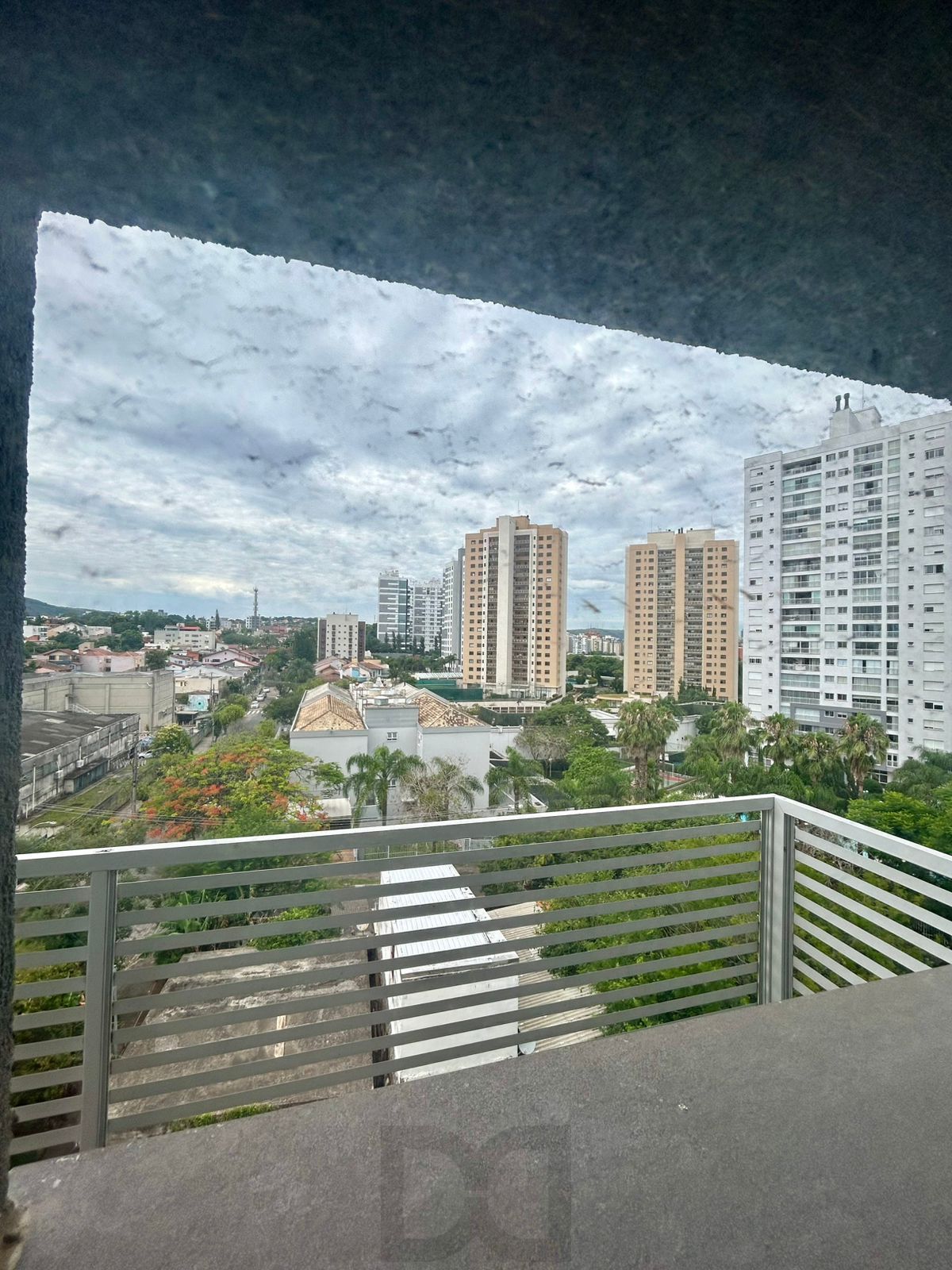 Excelente apartamento de 03 dormitórios, Bairro Vila Ipiranga, Porto Alegre/RS — foto 5