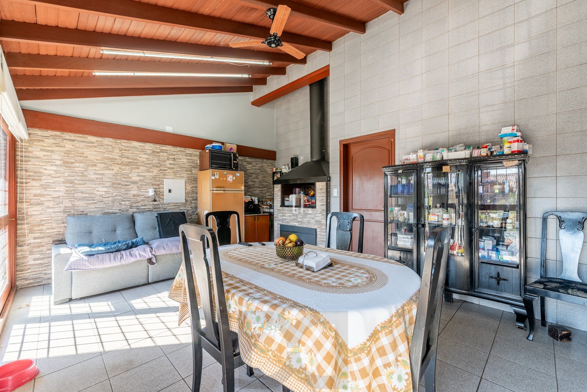 Casa semimobiliada com 385m², 3 suítes, piscina e espaço gourmet na Chácara das Pedras — foto 6