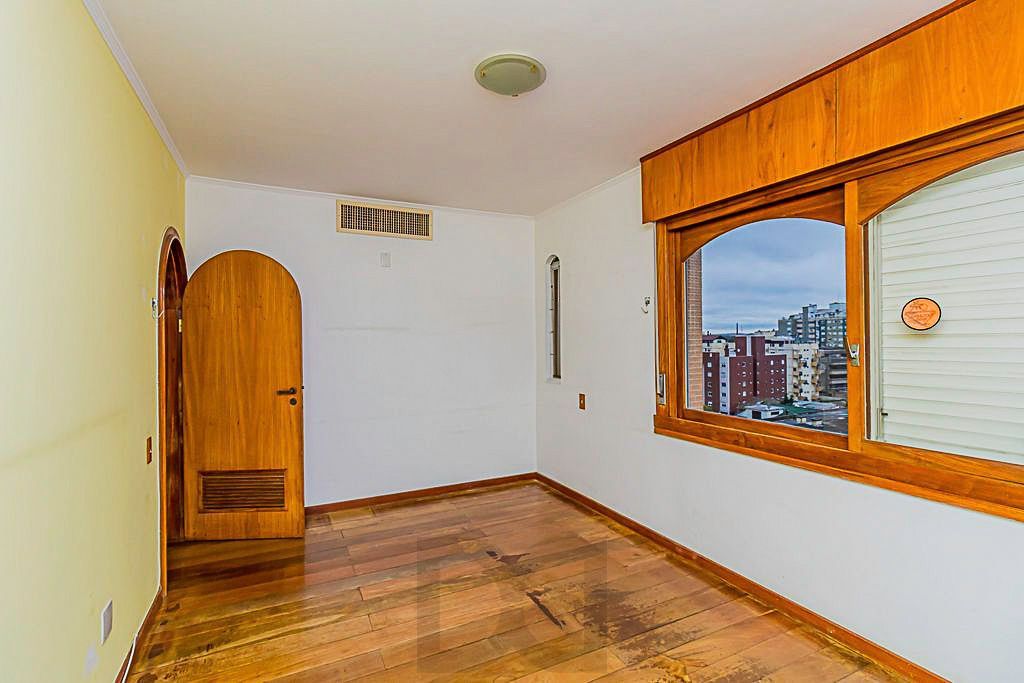 Apartamento de 02 dormitórios com estilo, Bairro Menino Deus, Porto Alegre, Rio Grande do Sul — foto 20