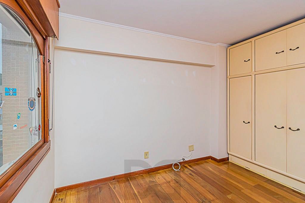 Apartamento de 02 dormitórios com estilo, Bairro Menino Deus, Porto Alegre, Rio Grande do Sul — foto 23
